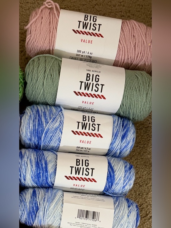 Big Twist Other - 5 Skeins Big Twist Value Yarn